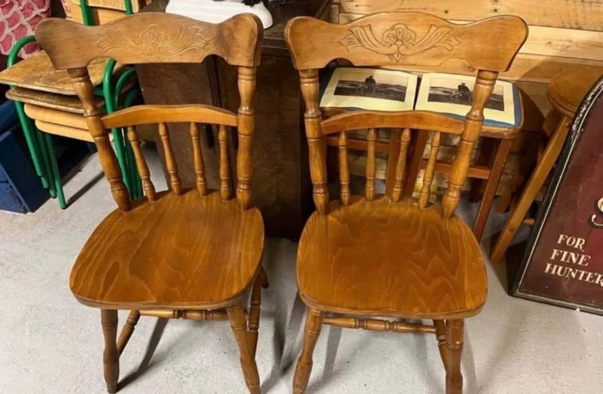 Pair of vintage country kitchen oak chairs - Image 1
