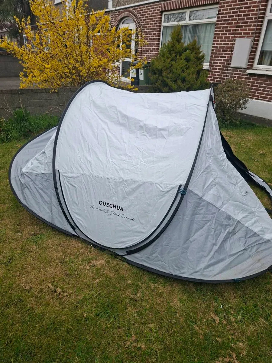 Tent - Image 2