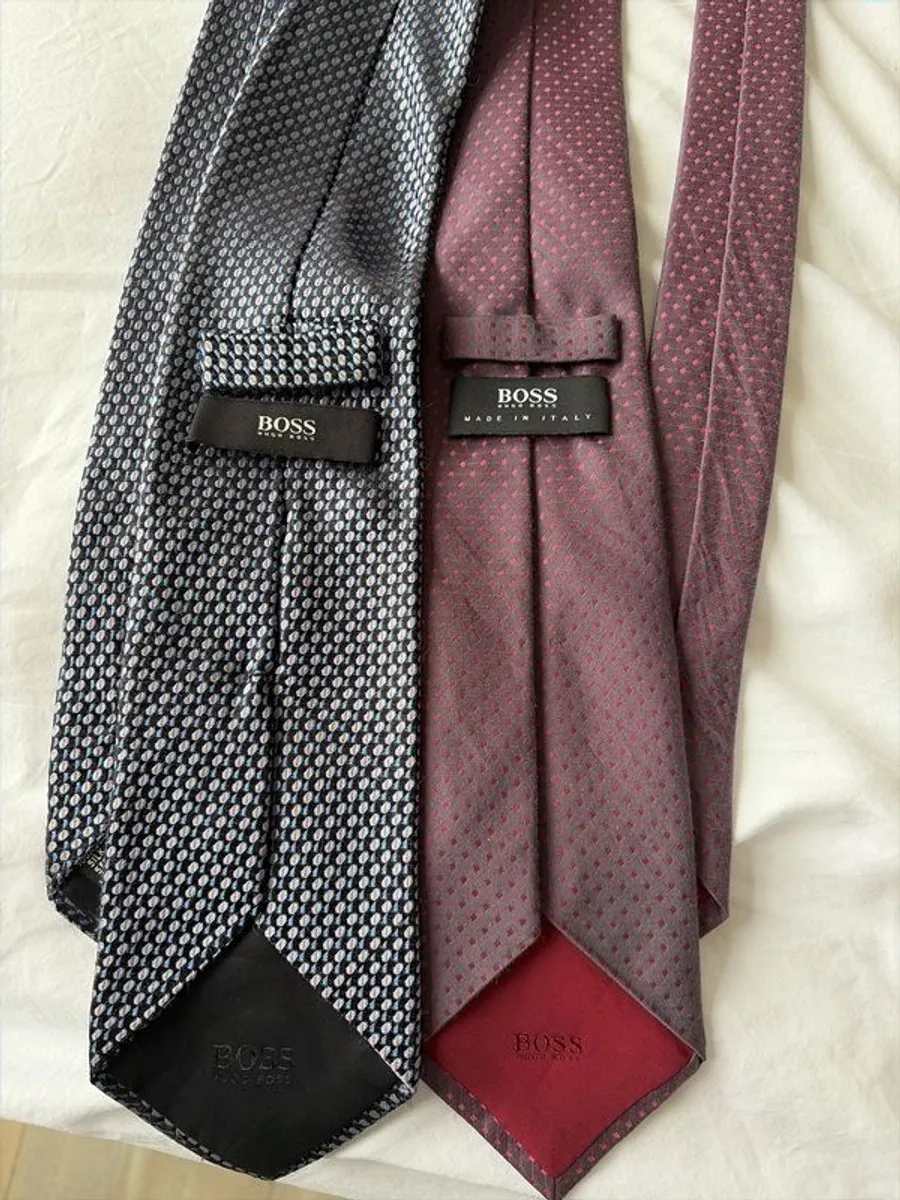 Hugo Boss authentic Ties from 100% seller - Image 4
