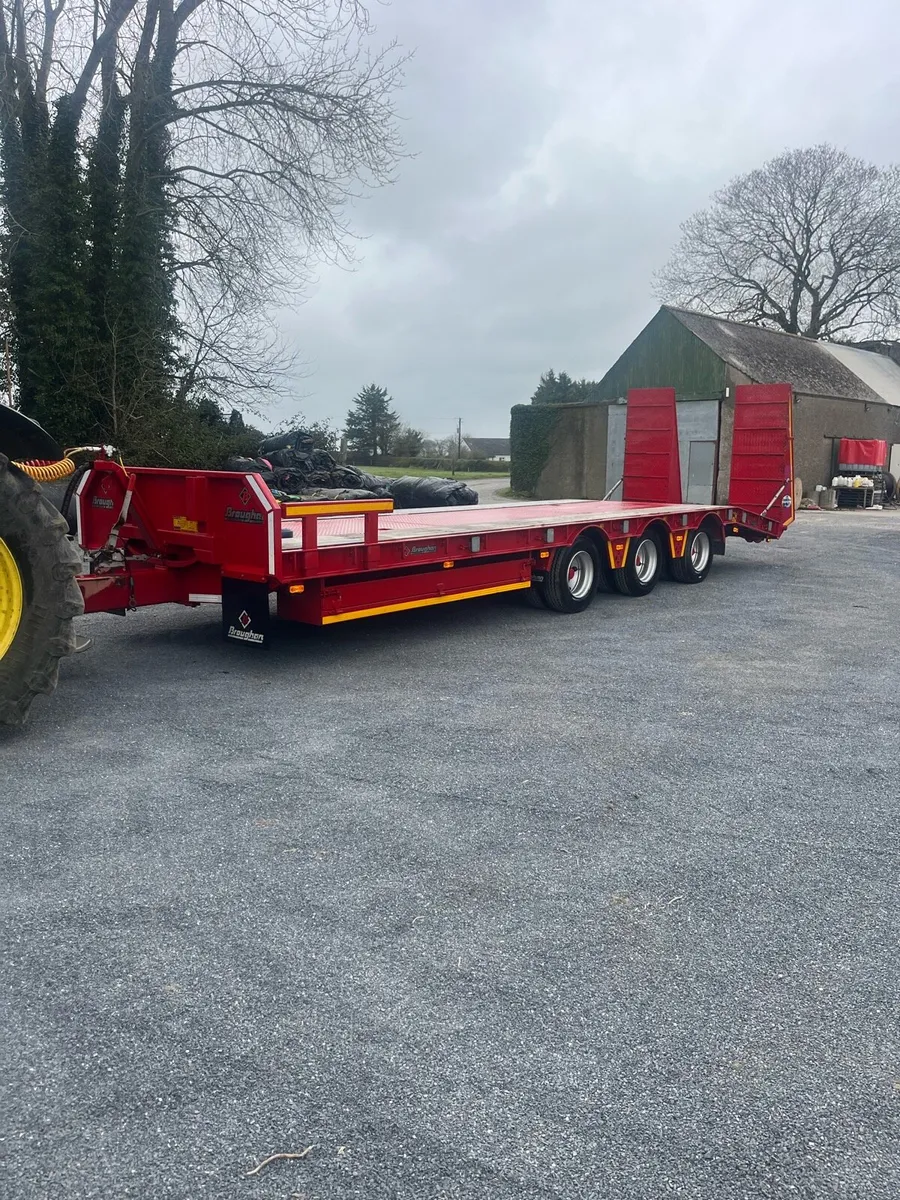 Broughan 28ft low loader (mint) - Image 1
