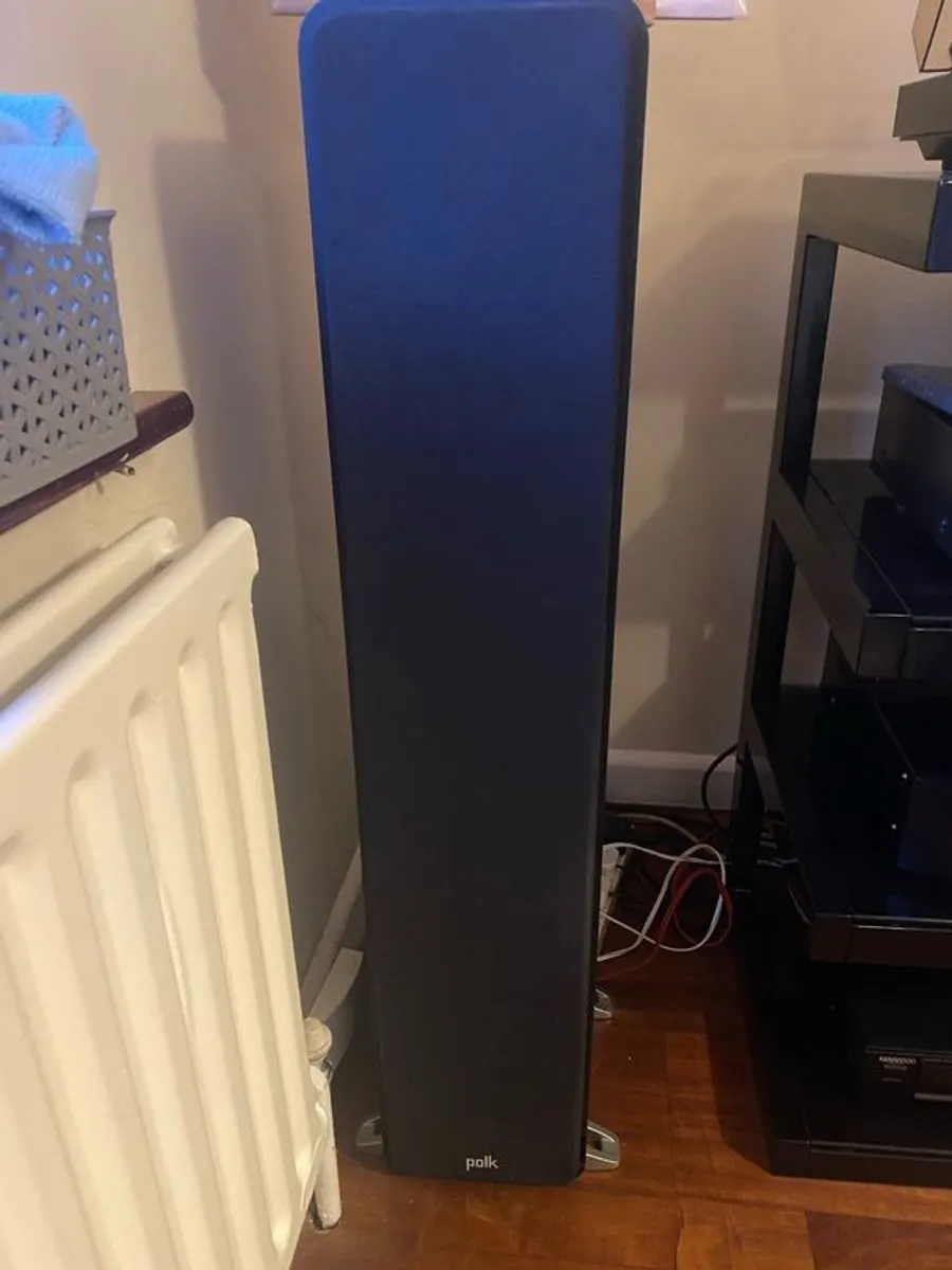 Polk Signature S50e Floorstand Stereo Speakers. - Image 2