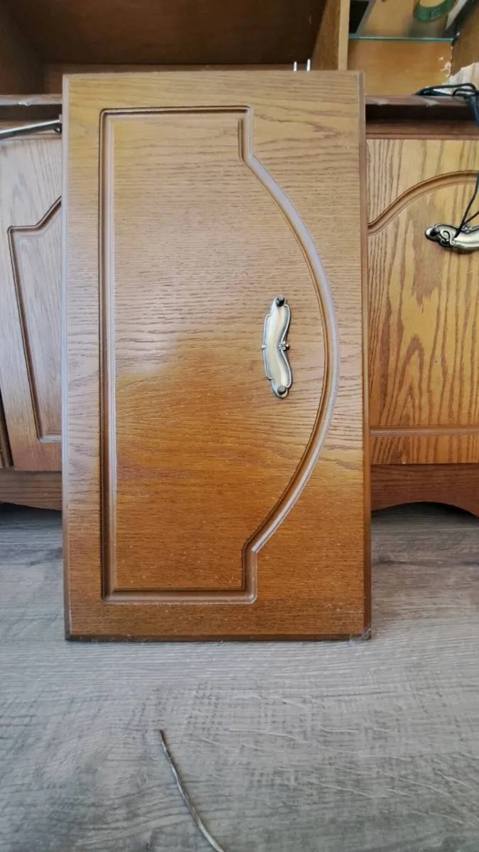 Wooden Display Cabinet - Image 2