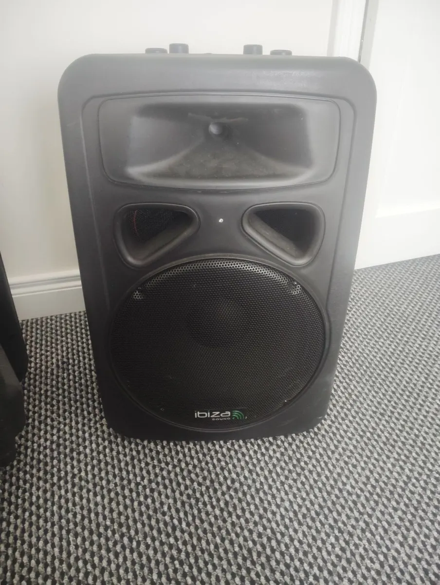 Pa.  Speakers - Image 1