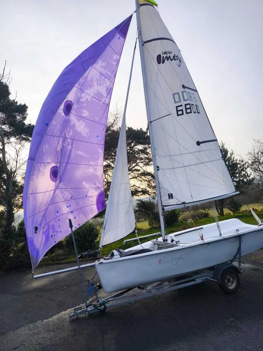Topaz Omega sailing dingy - Image 1