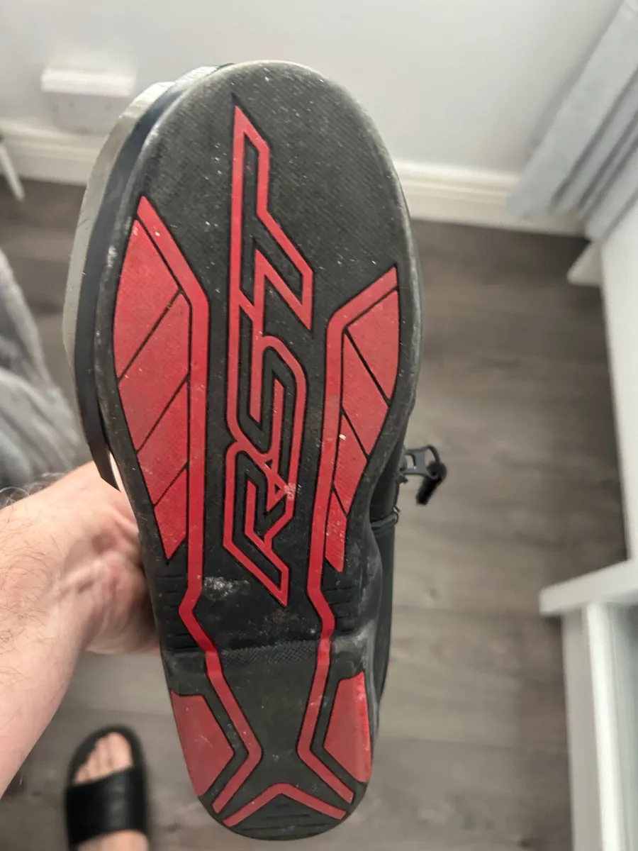 Motorbike boots - Image 2