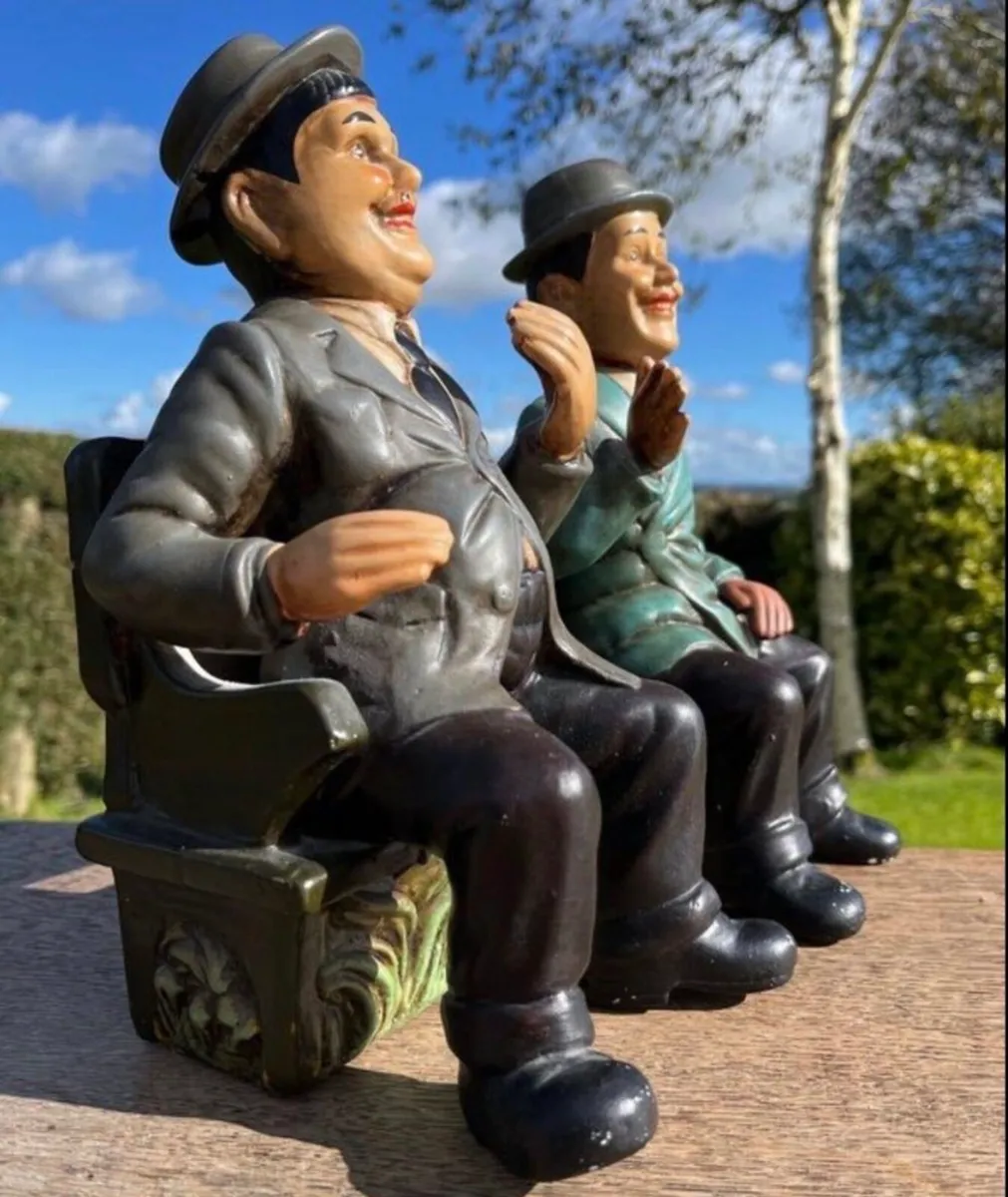Laurel and Hardy collectible - Image 2