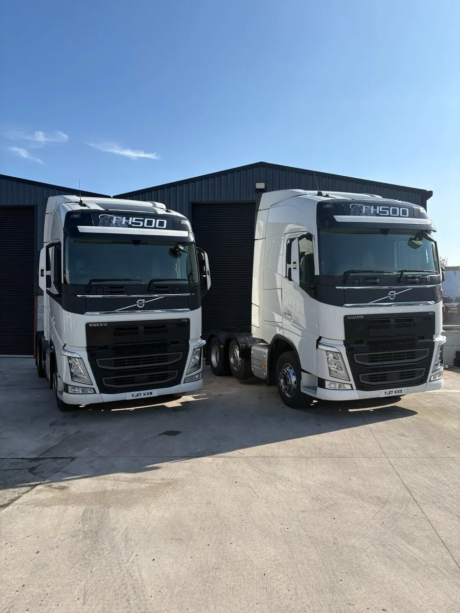 2017 VOLVO FH500 6x2 - Image 2