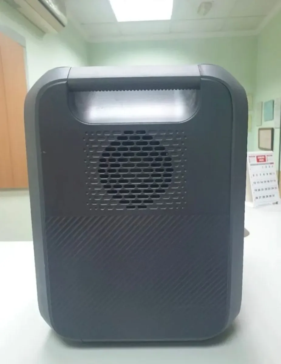 Bluetti AC180 Portable Power Station - 1800W / 1152Wh - Like New - Quick Sale - Image 3