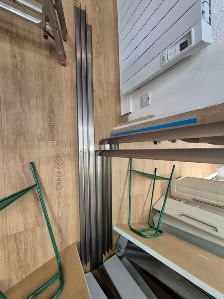 wardrobe sliding doors - Image 4