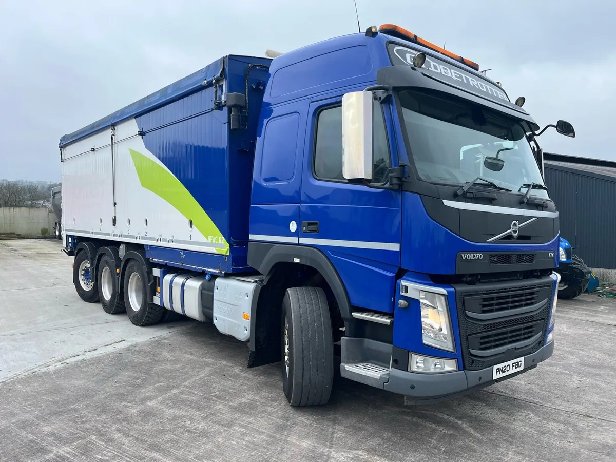 Volvo FM Tridem Bulk Blower 2020 - Image 1