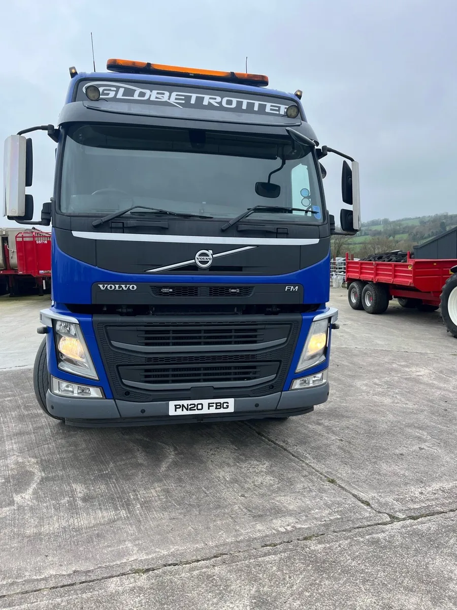 Volvo FM Tridem Bulk Blower 2020 - Image 2