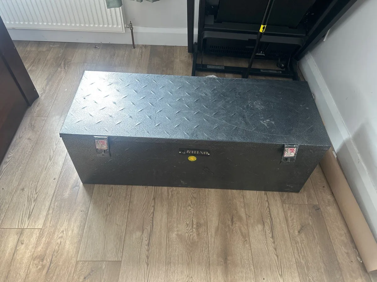 Rhino Tool box - Image 1
