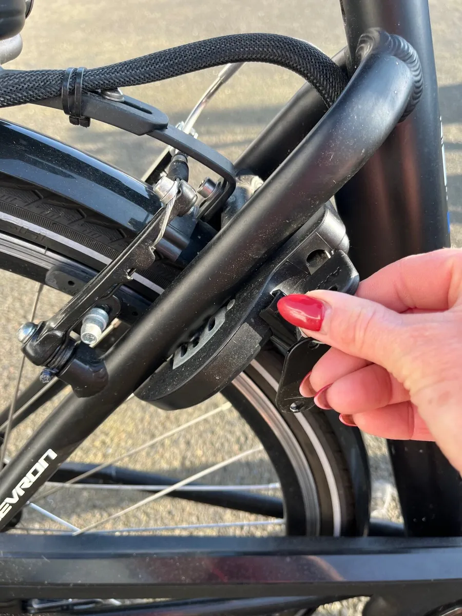 Ladies Electric bike - Image 4