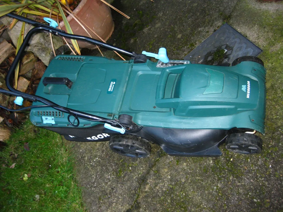 2023 McGREGOR 40cm. Quality Electric Lawnmower. - Image 2