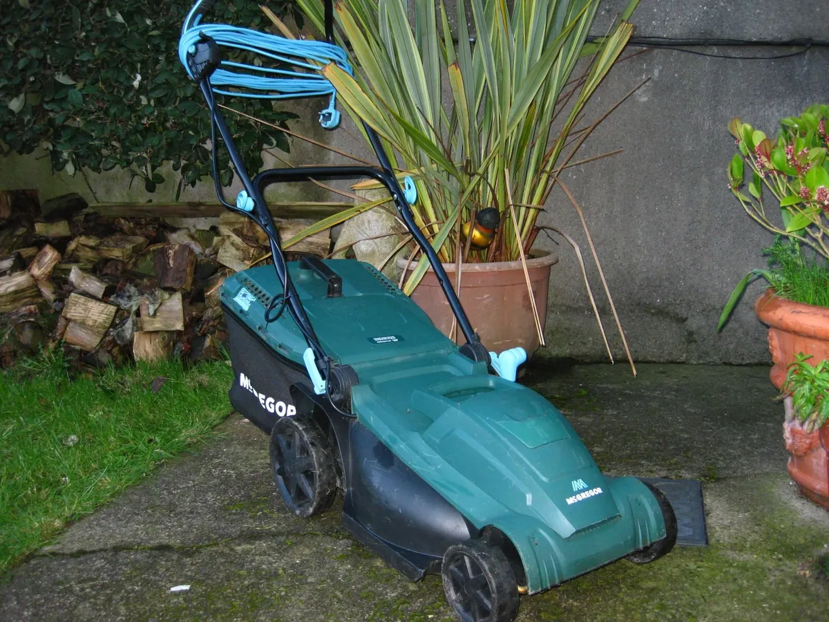 2023 McGREGOR 40cm. Quality Electric Lawnmower. - Image 3