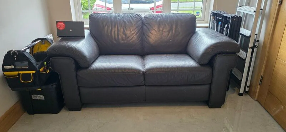leather couch - Image 1