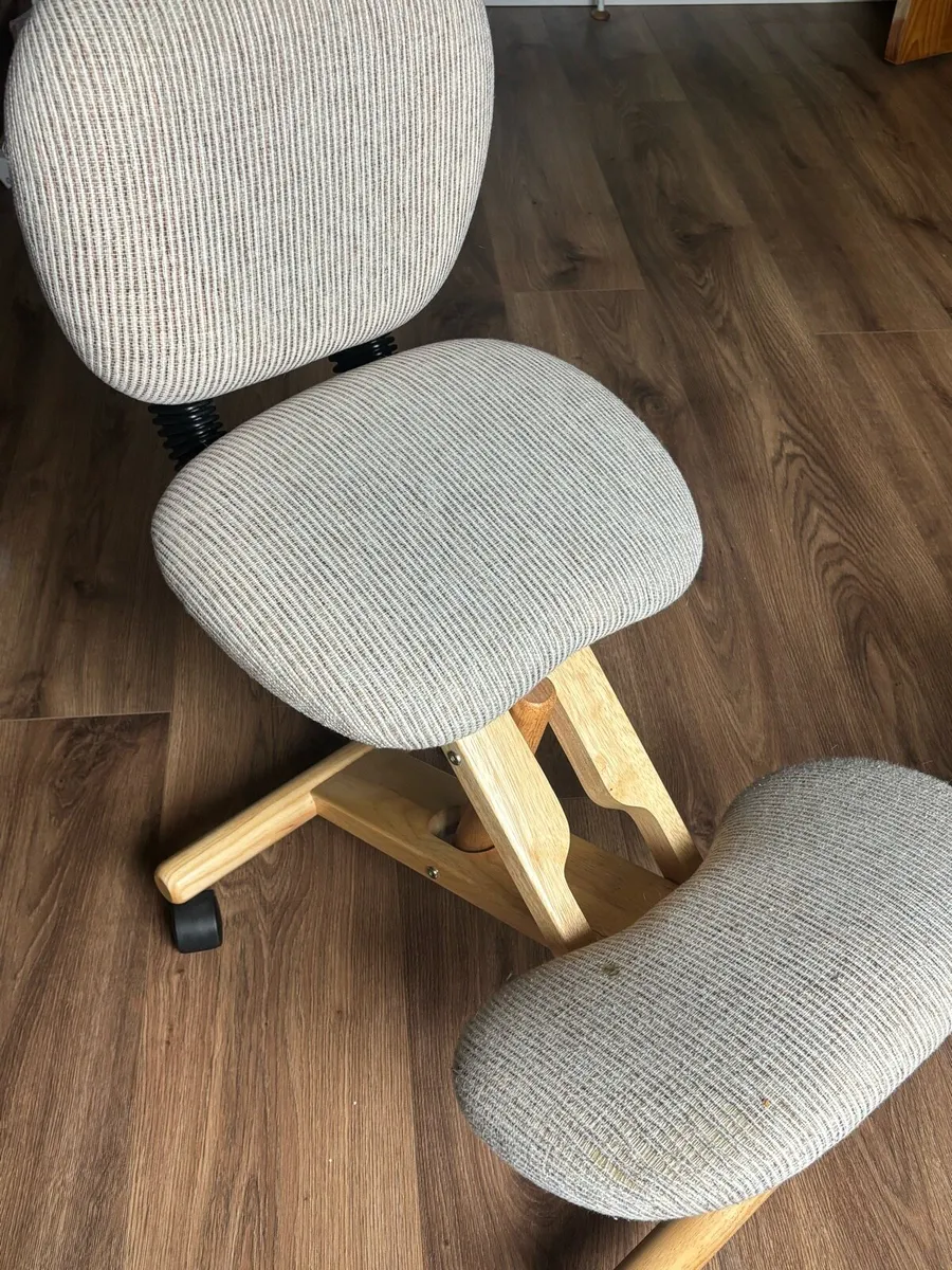 Kneeling Chair - Image 2