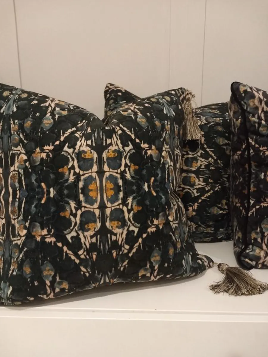 Designer cushions - Image 2
