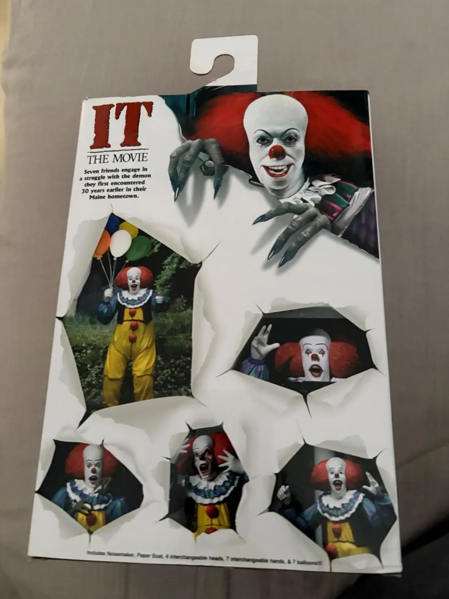 Pennywise Neca collectable figure - Image 2
