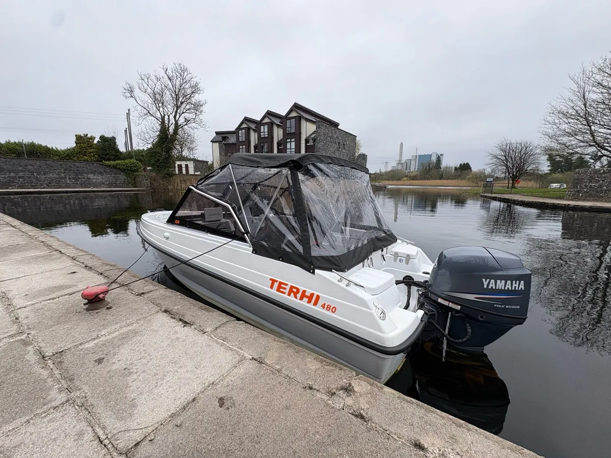 TERHI 480BR BOAT AND TRAILER FOR SALE - Image 2