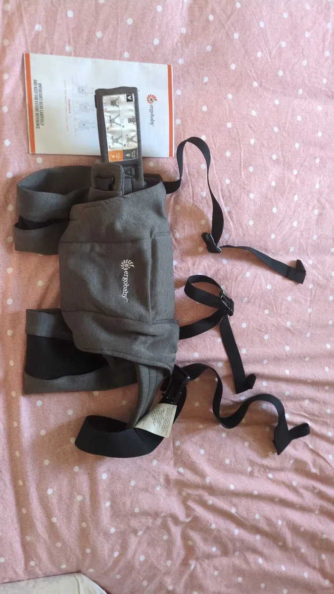Baby Carrier Ergo Embrace - Image 1