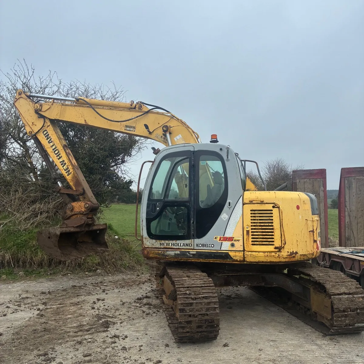 13 ton digger - Image 1