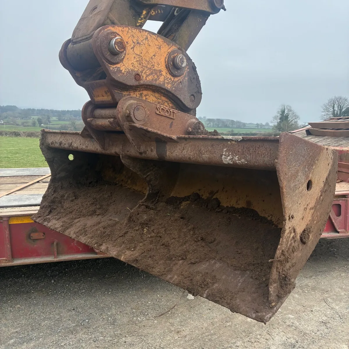 13 ton digger - Image 3