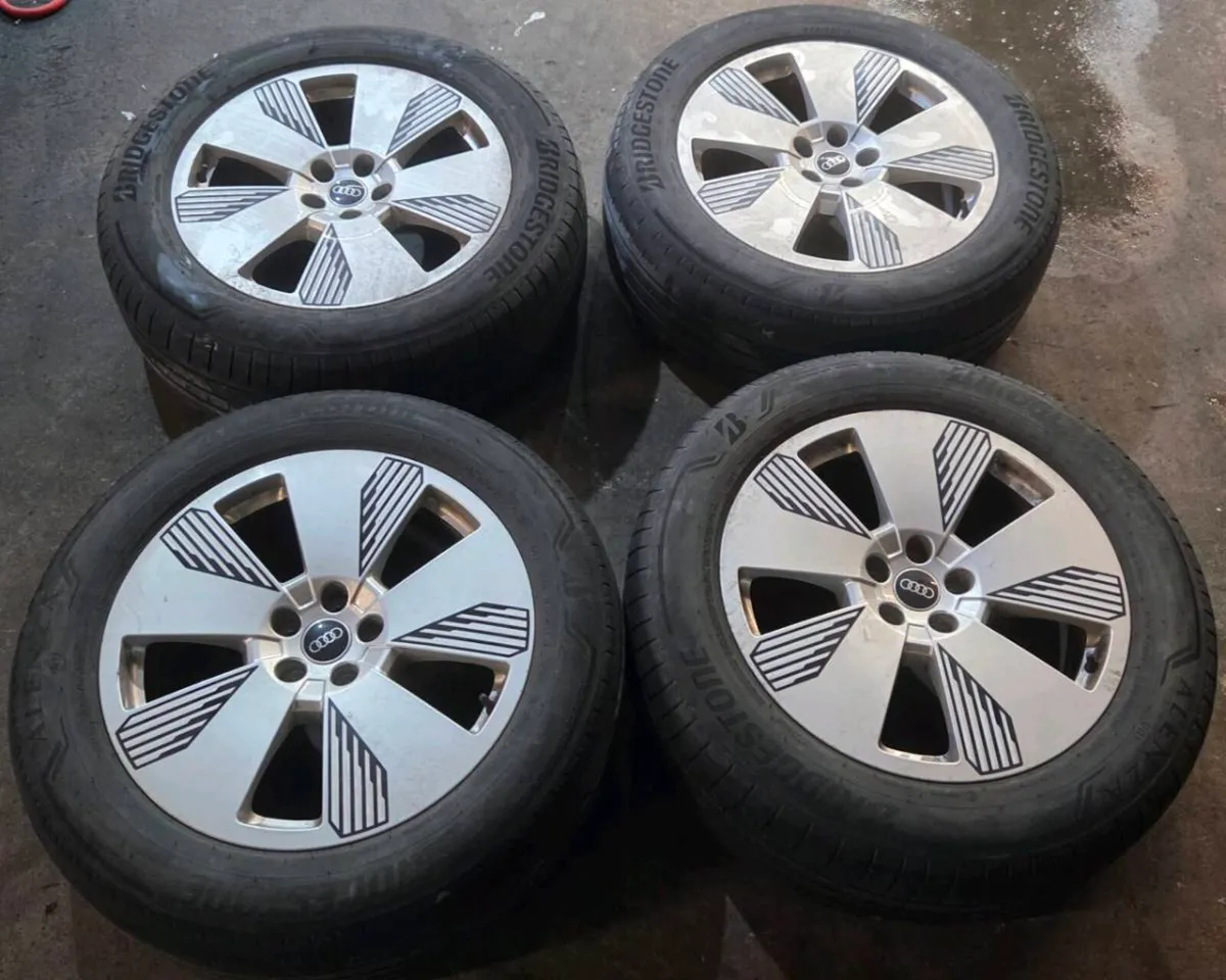 Audi E-Tron 19" Alloy Wheels - Image 1