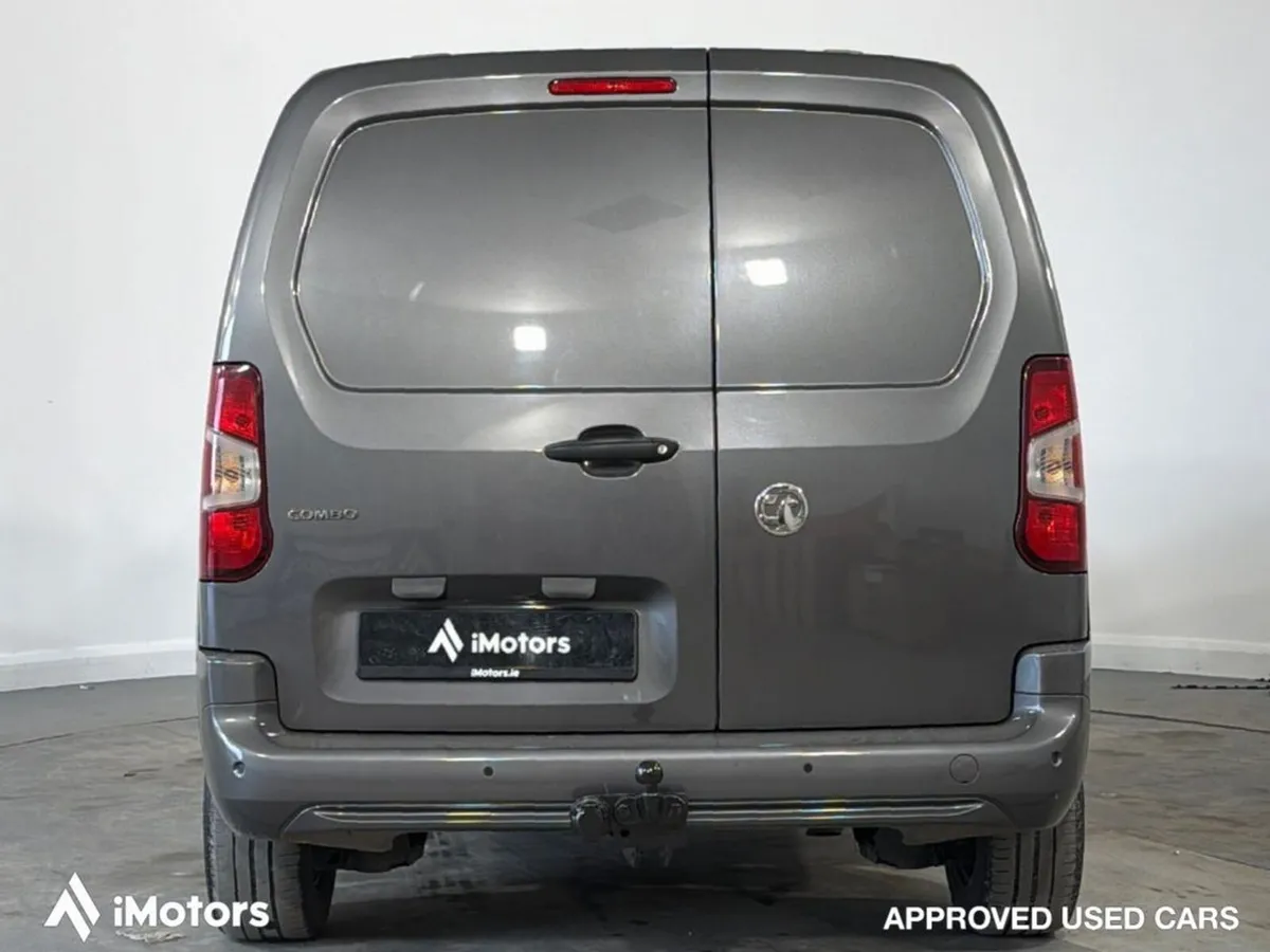 Vauxhall Combo 2300 Sportive TD - Image 4