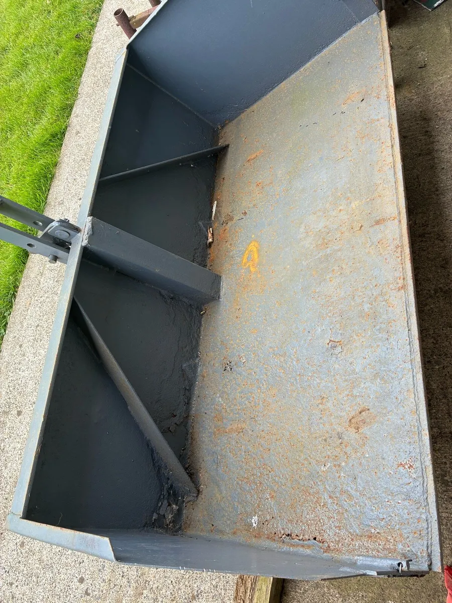 Flemings transport box - Image 2