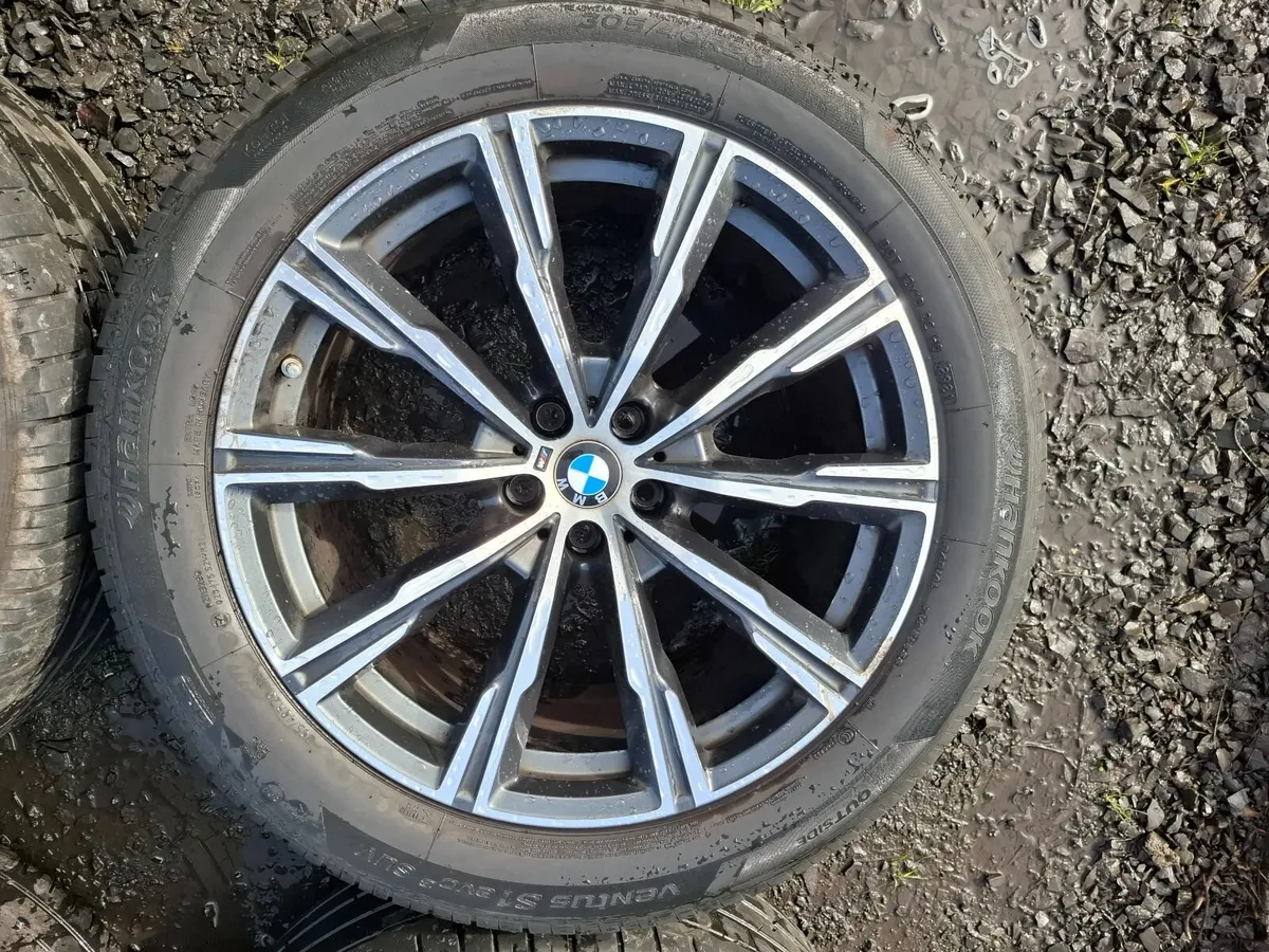 20" Genuine Bmw X5 G05 M Sport Alloys with tyres - Image 4