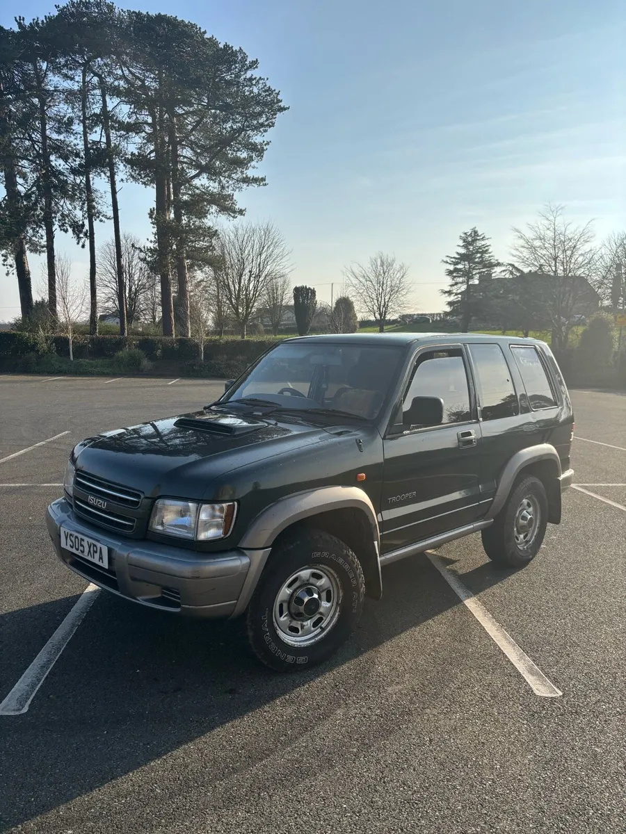 Isuzu trooper - Image 1