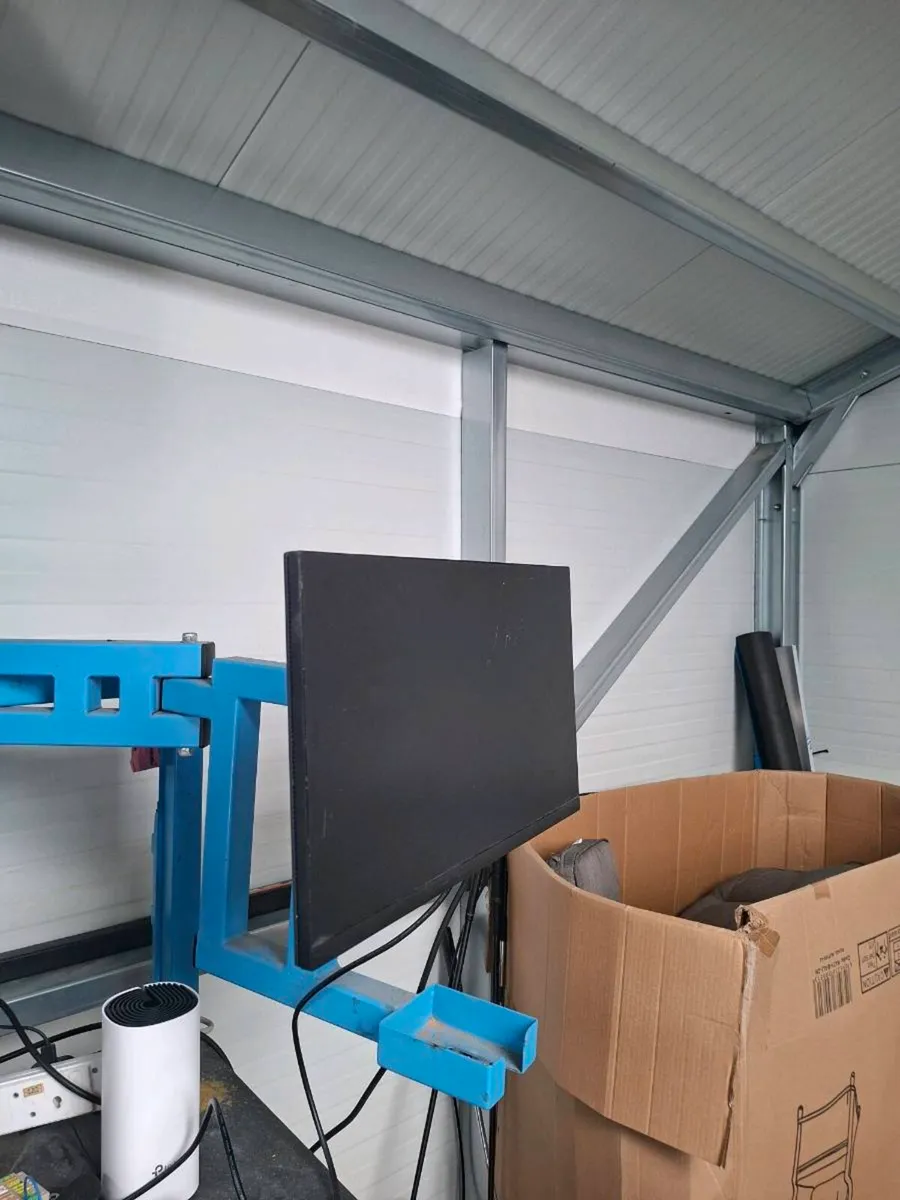 Kickr snap turbo trainer and road bike - Image 3