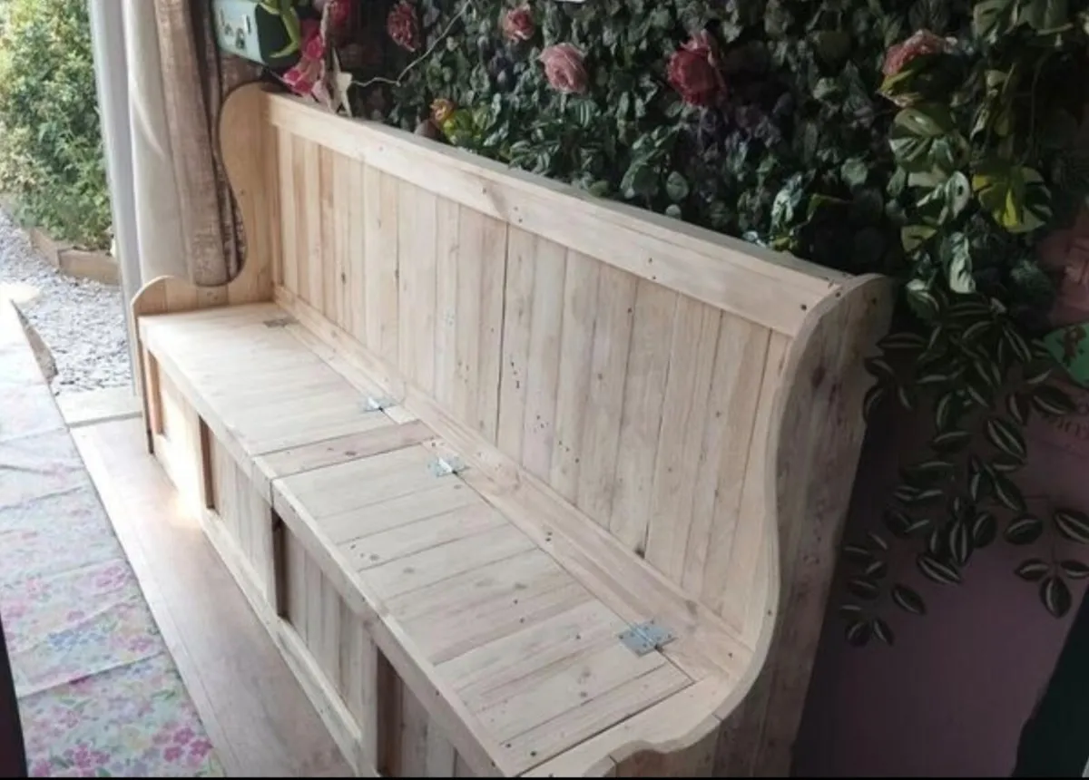 Handmade rustic banquet seating - Image 4