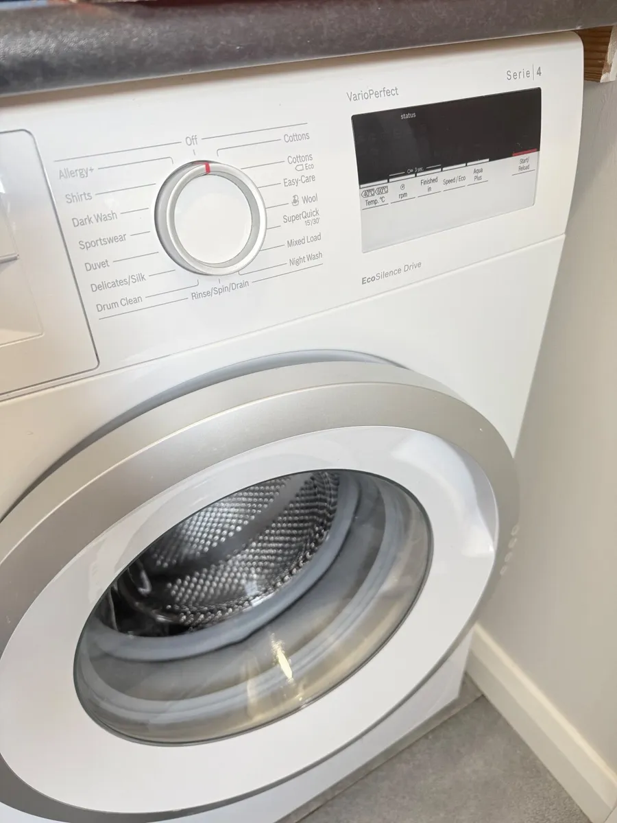 Bosch Washing machine - Image 3