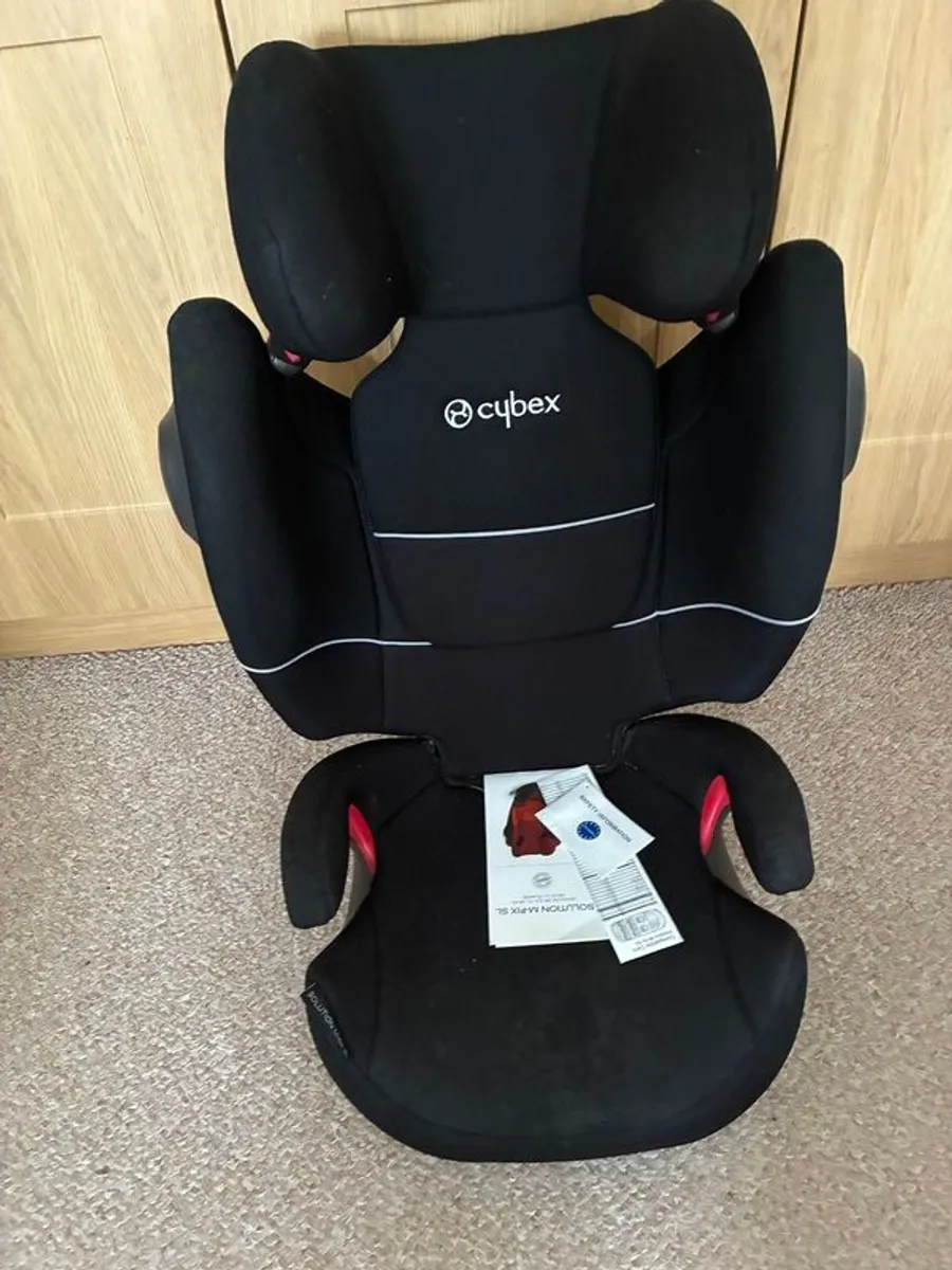 ISO fix car booster seat