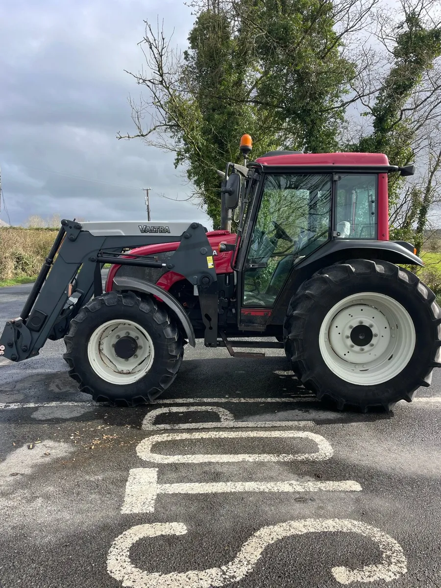 Valtra A92 - Image 1