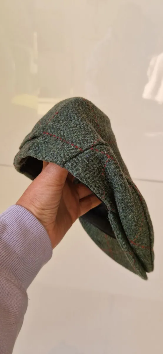 Wool man's cap - Image 3