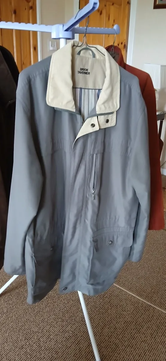 Gents Smart Coat Size 44 - Image 3