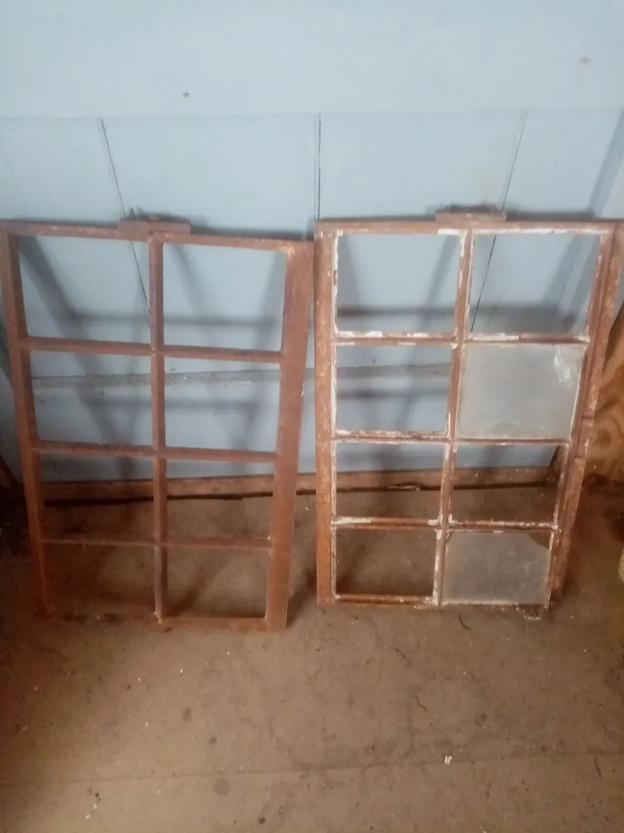 2 cast iron antique windows glass - Image 4