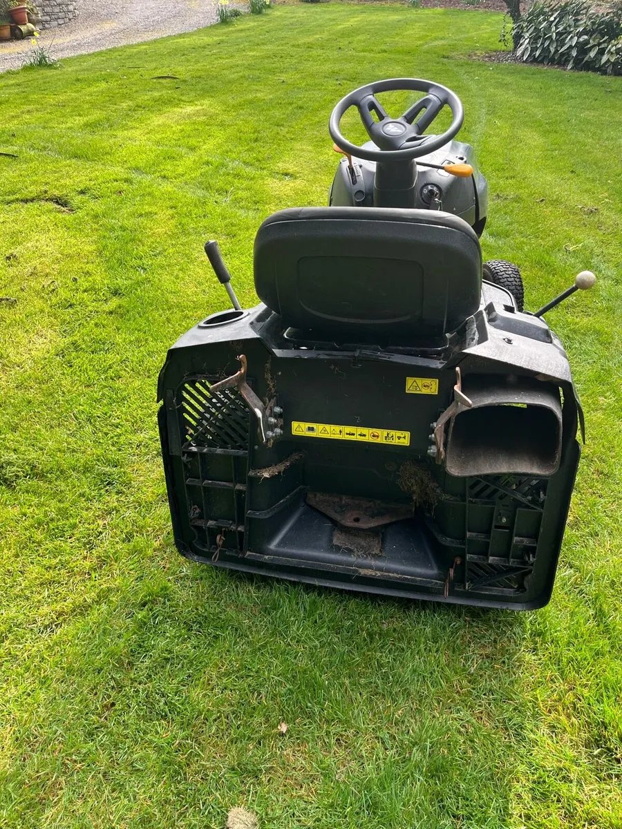 Ride on mower - Image 4