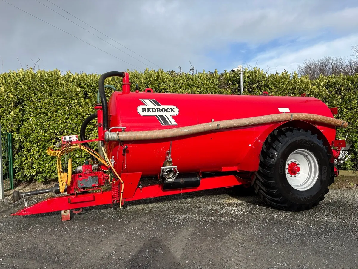 Red Rock 3000gls tank - Image 1