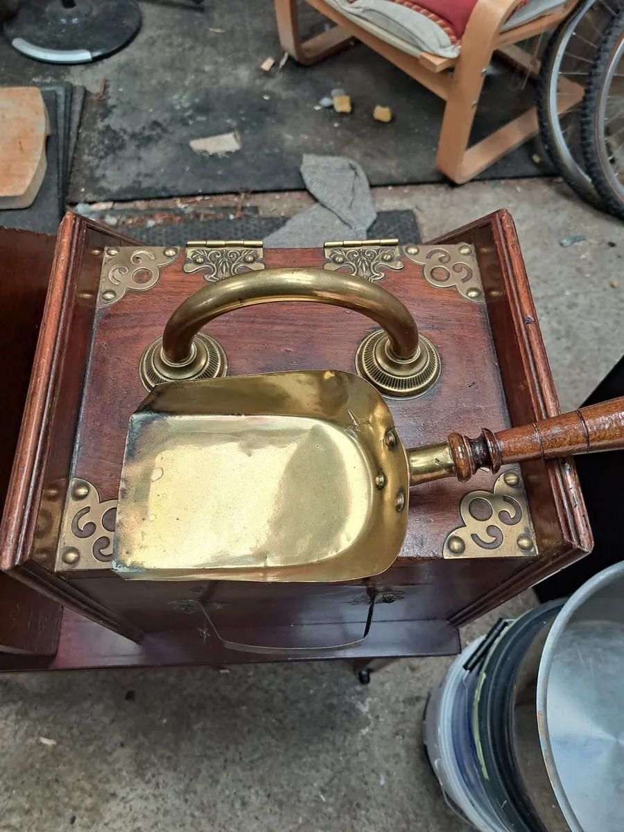 Victorian Coal Scuttle - Image 2