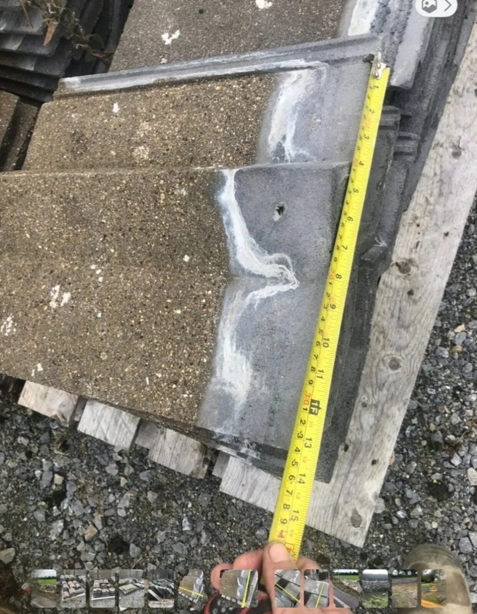 Old roof Slate /Tiles - Image 4