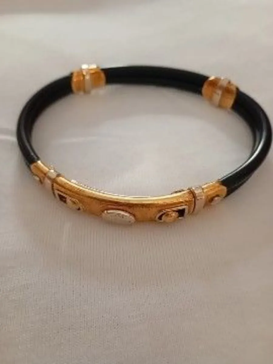 Baraka Yellow/White gold and rubber Bracelet - Image 2