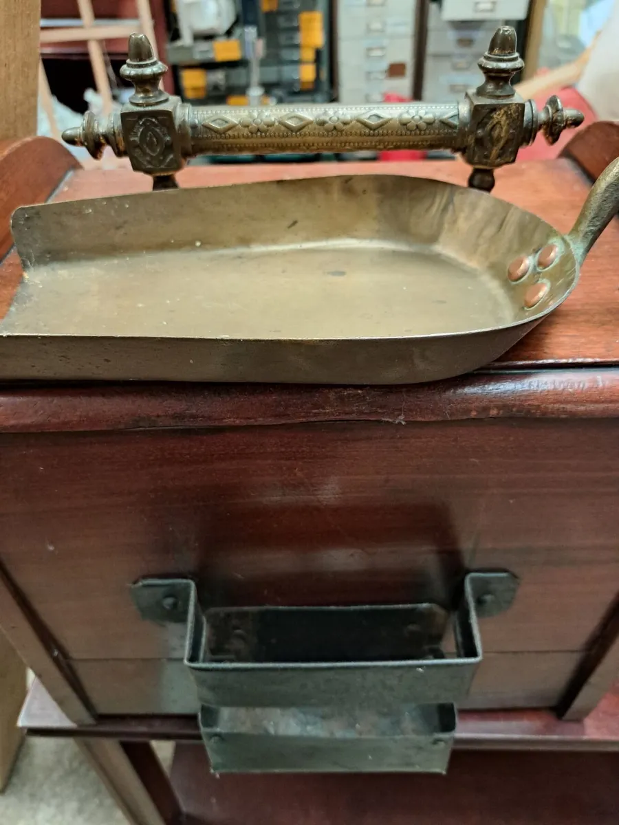 Victorian Coal scuttle - Image 4