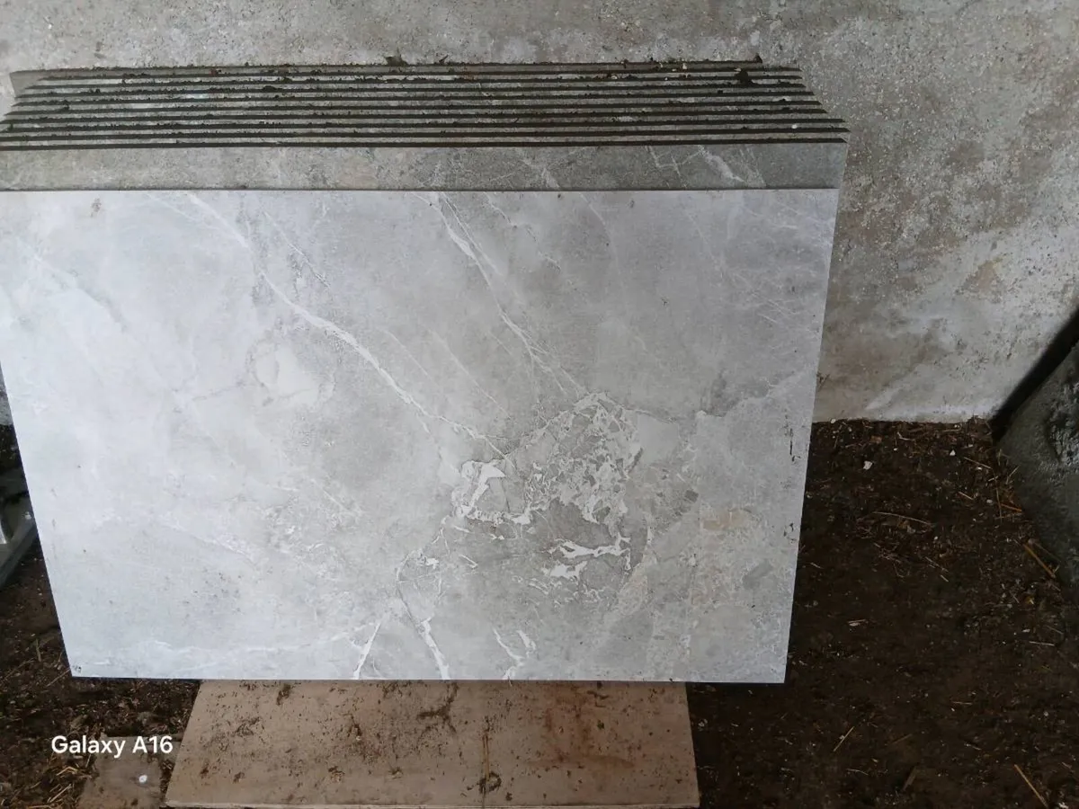 Porcelain tiles - Image 2