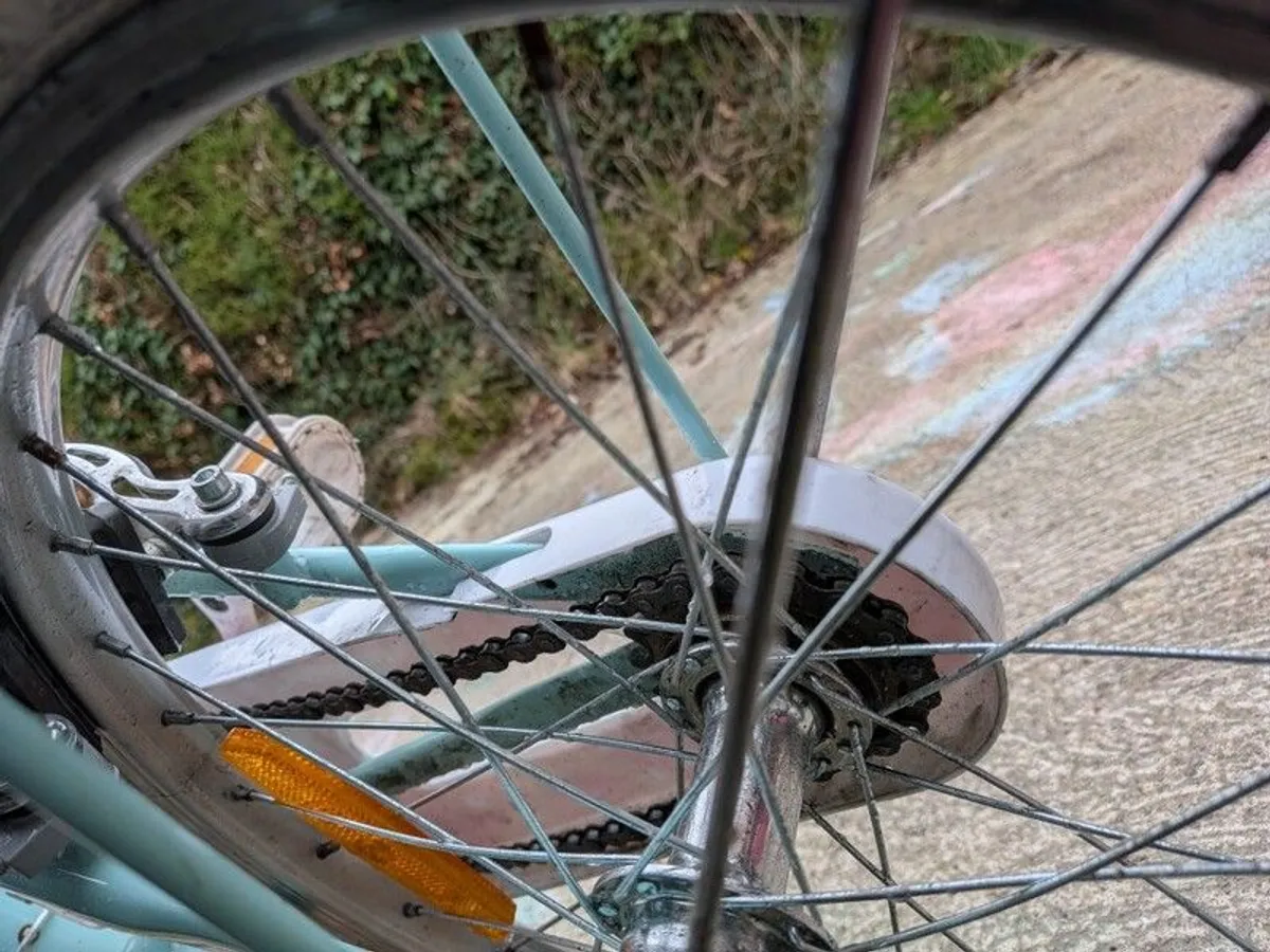 Kids Bike 18inch - Image 3