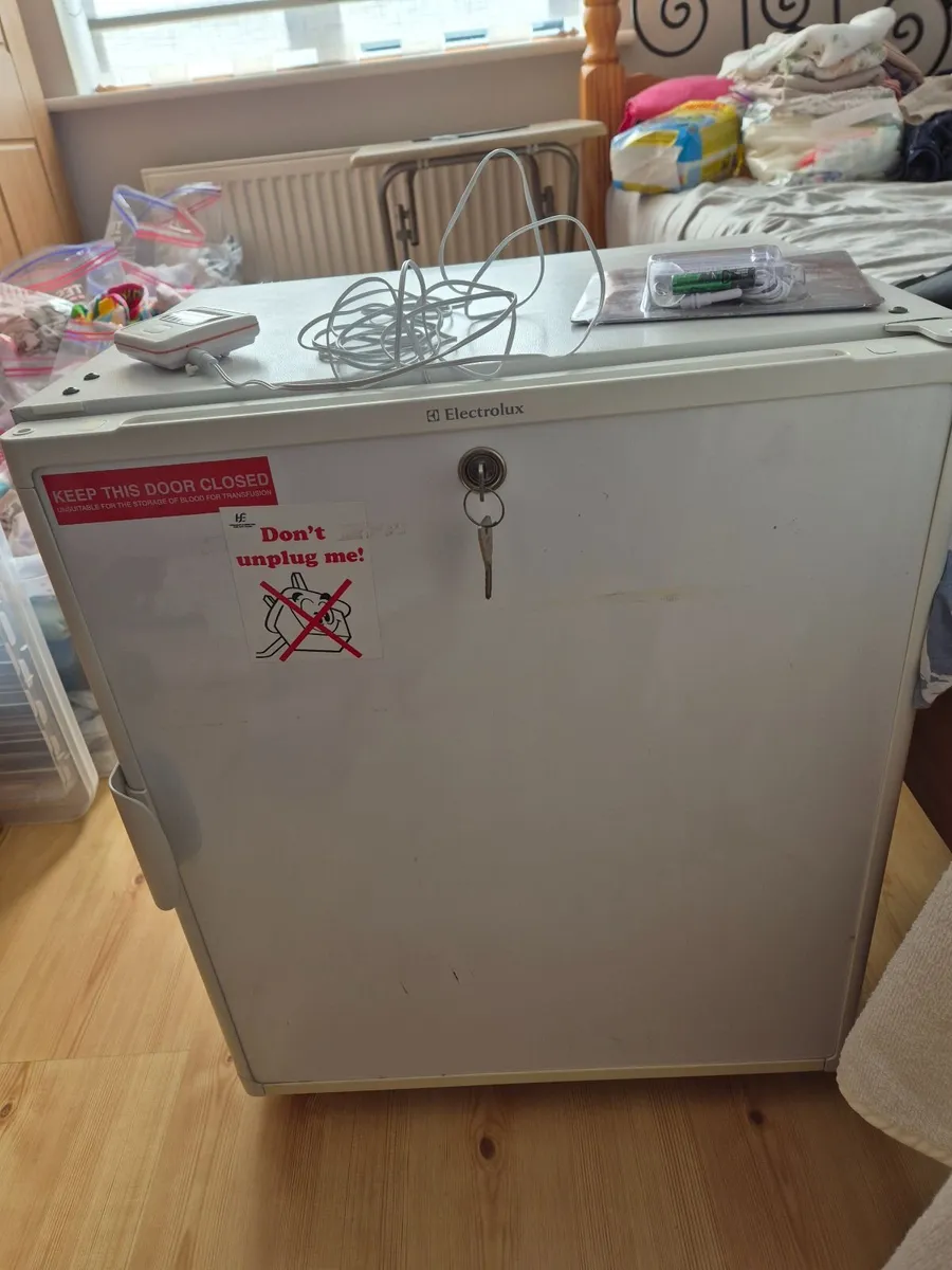 Small Fridge - Image 1