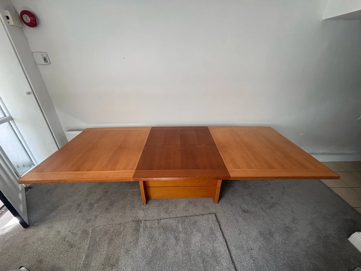 Skovby Danish Hardwood Expandable table - Image 2